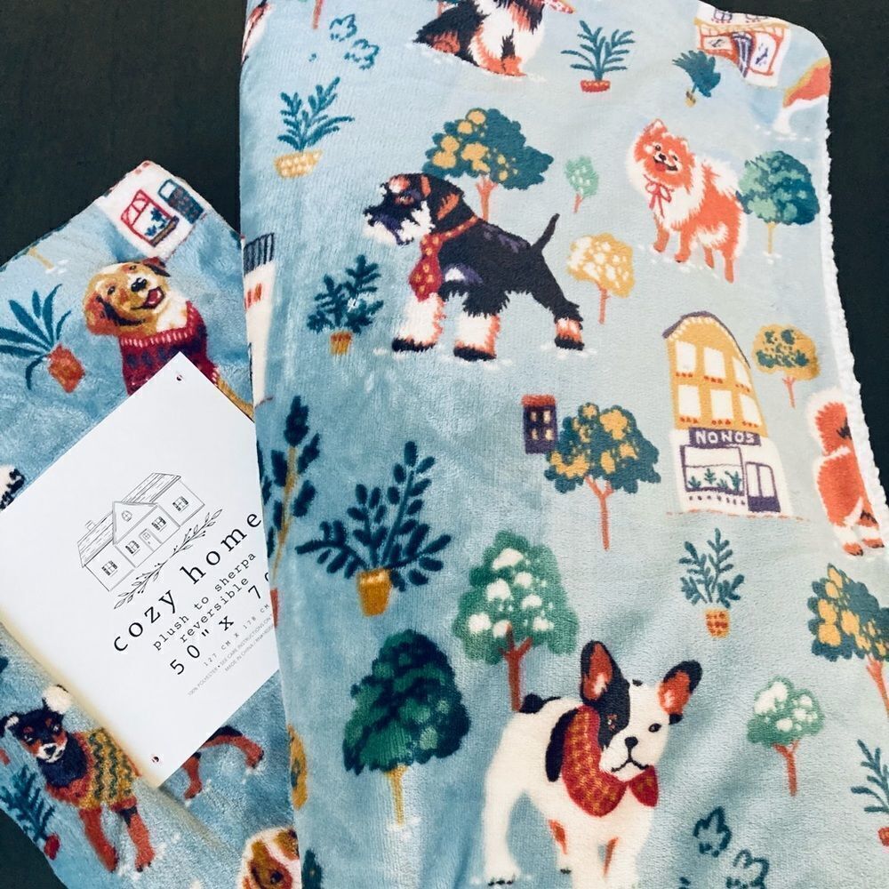Cozy Dogs & Plants Print Sherpa Plush Dog Throw Blanket - Picture 2 of 3